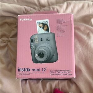 Fujifilm Instax Mini 12 Instant Camera - Gray